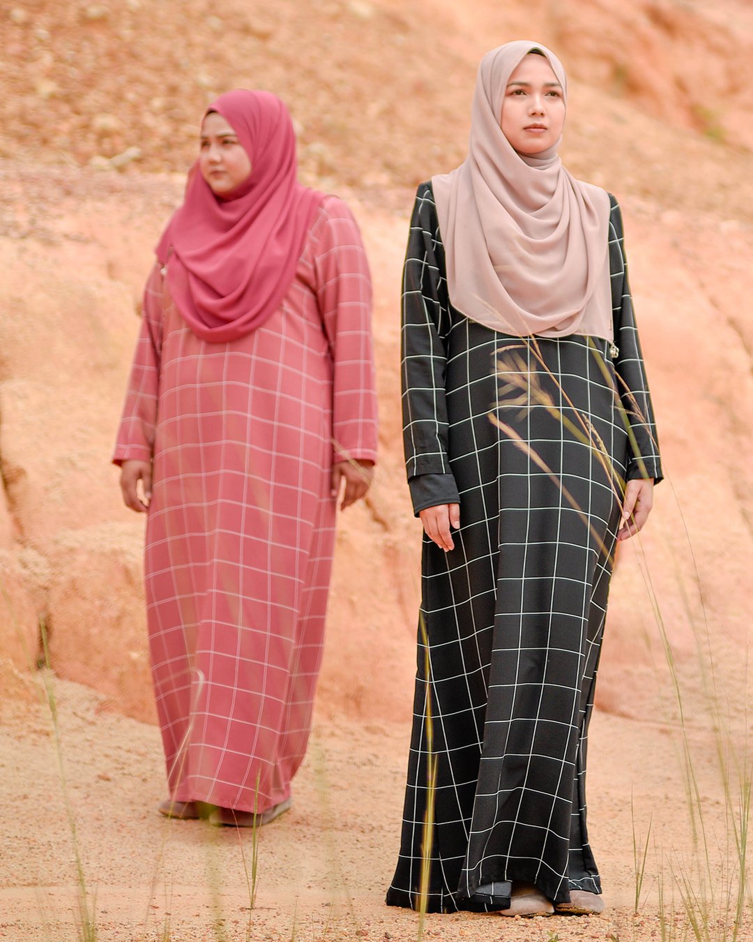 Abaya Alhambra - Oreo Black