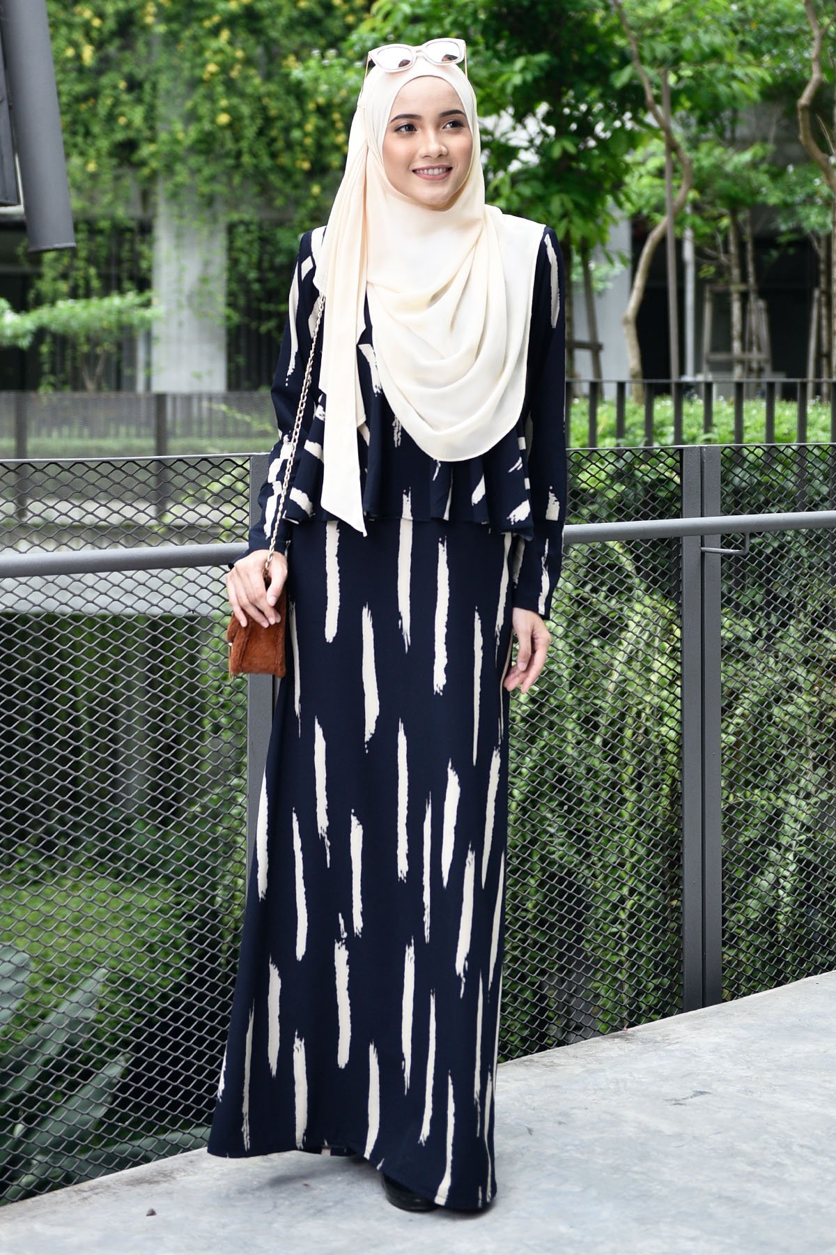 Abaya Alifa Stripe - Midnight Blue