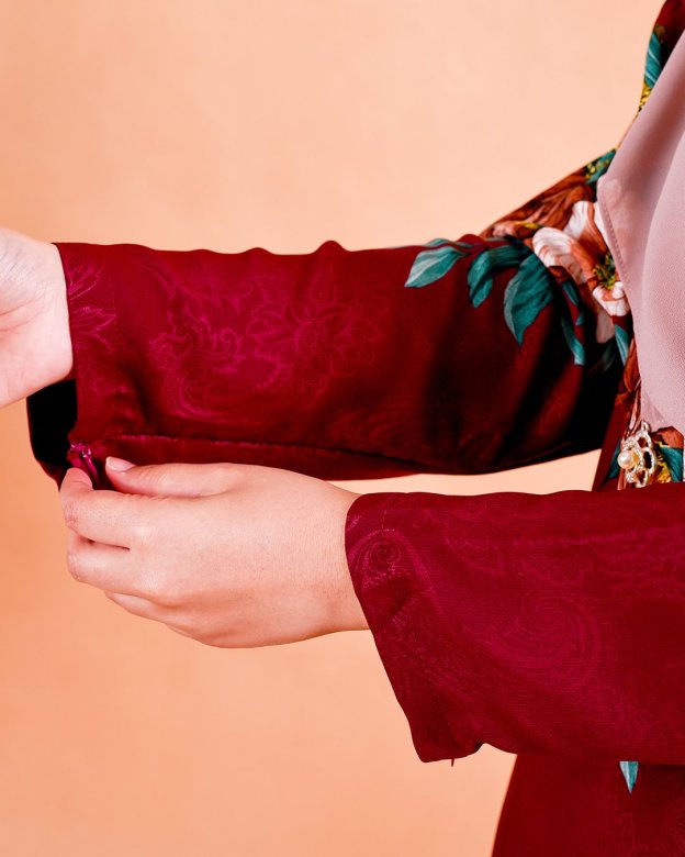 Abaya Alwarda - Swivel Maroon