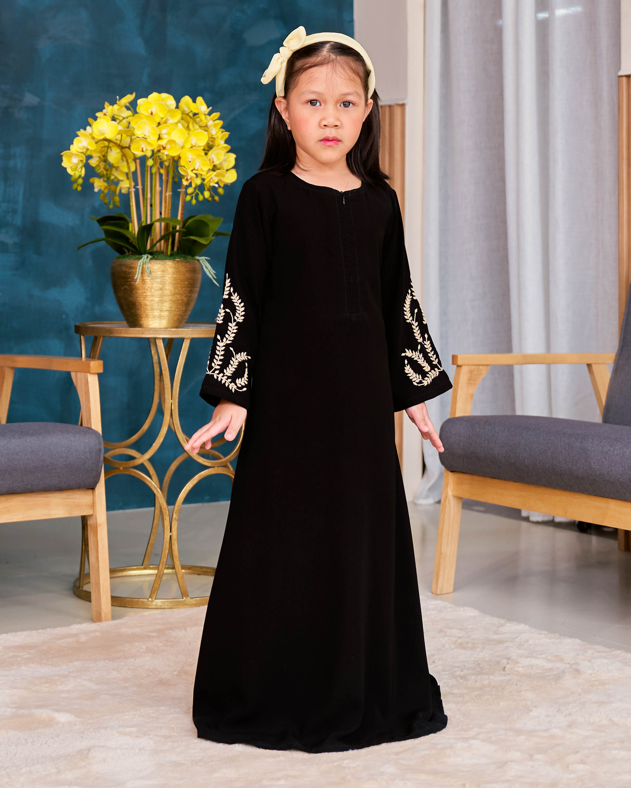 Abaya Embroidery Arrayan Kids – Golden