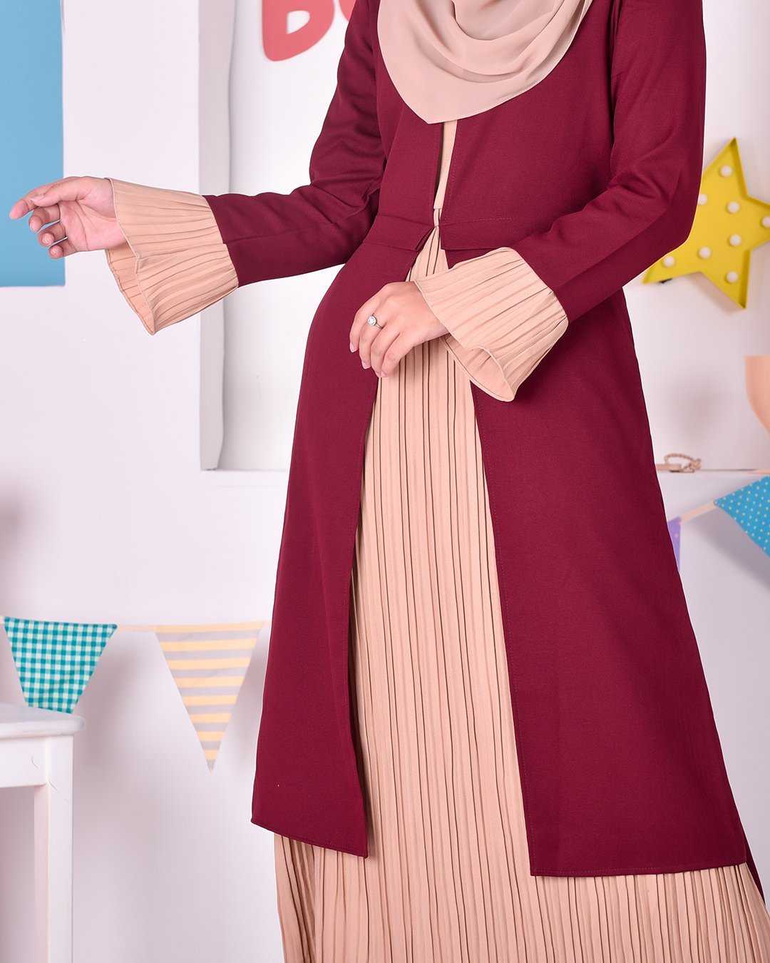 Abaya Camila Pleated - Red Velvet