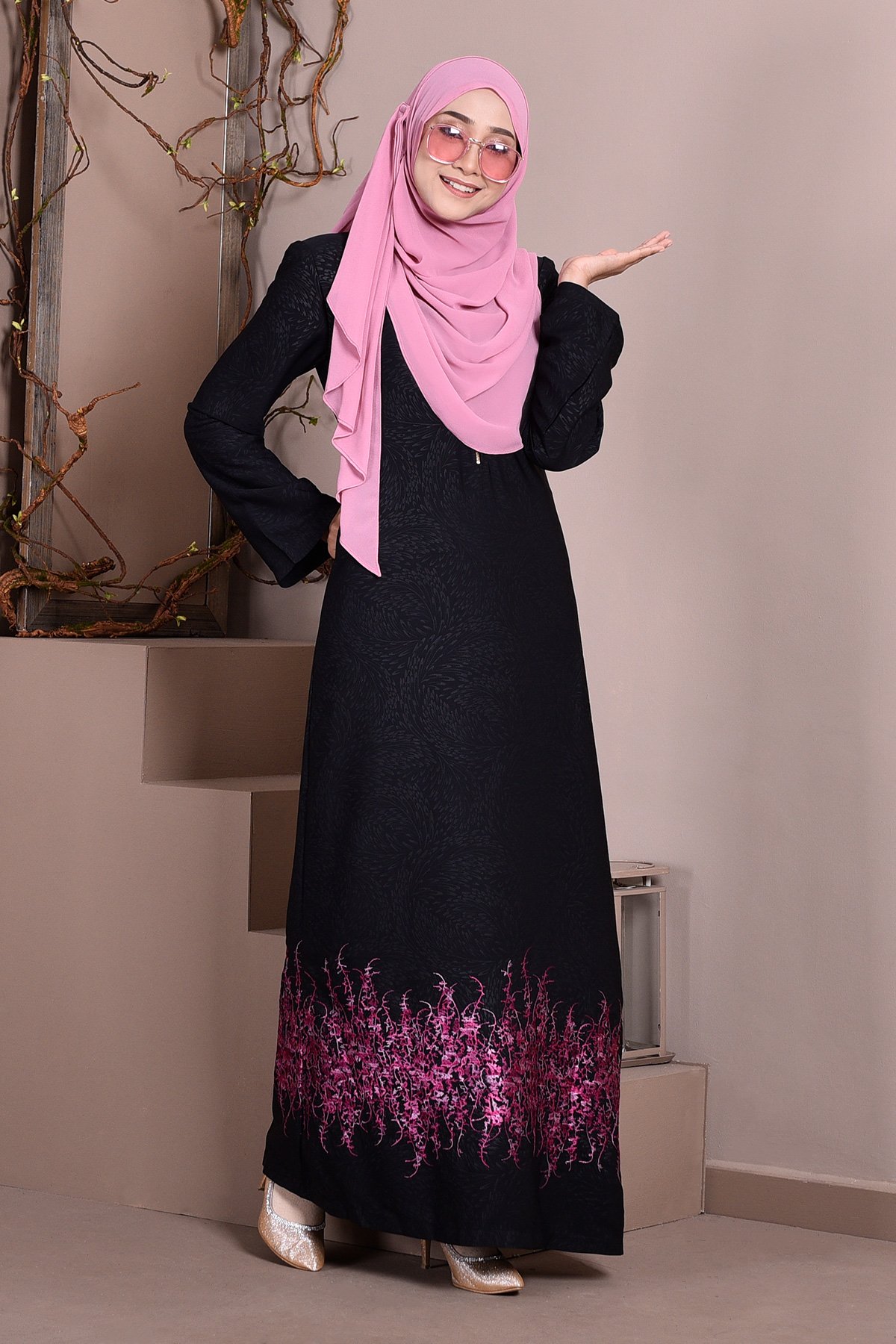 Abaya Dubai Embroidery Hijra - Magenta Pink