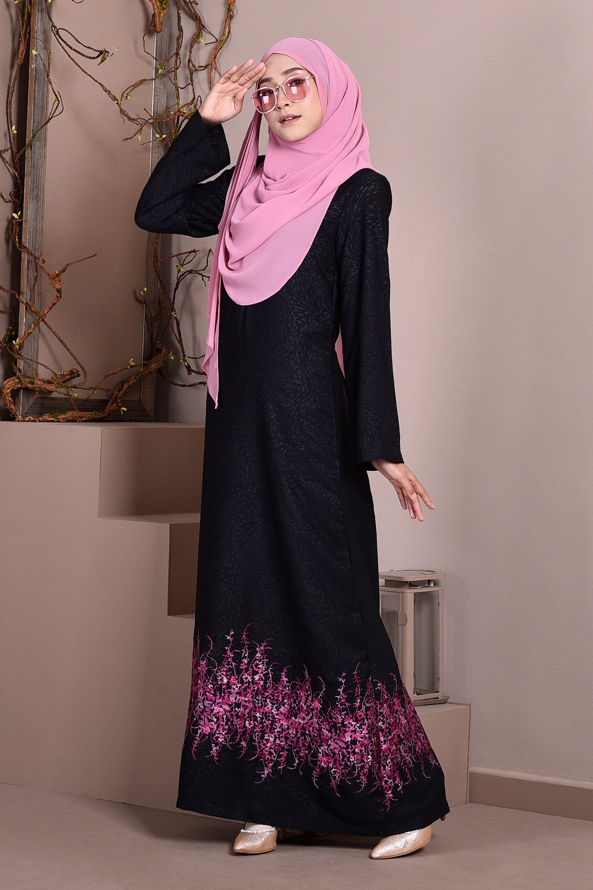 Abaya Dubai Embroidery Hijra - Magenta Pink