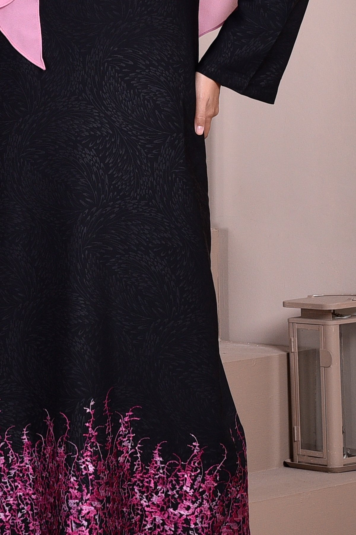 Abaya Dubai Embroidery Hijra - Magenta Pink