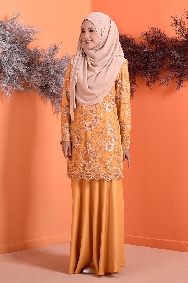 Baju Kurung Lace Brenda - Sunflower Gold