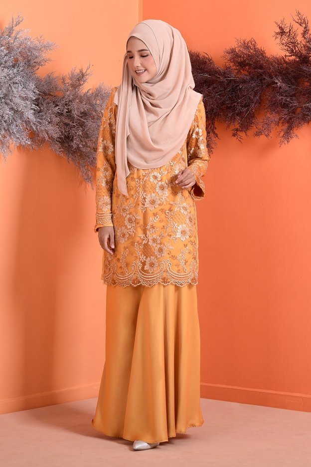 Baju Kurung Lace Brenda - Sunflower Gold