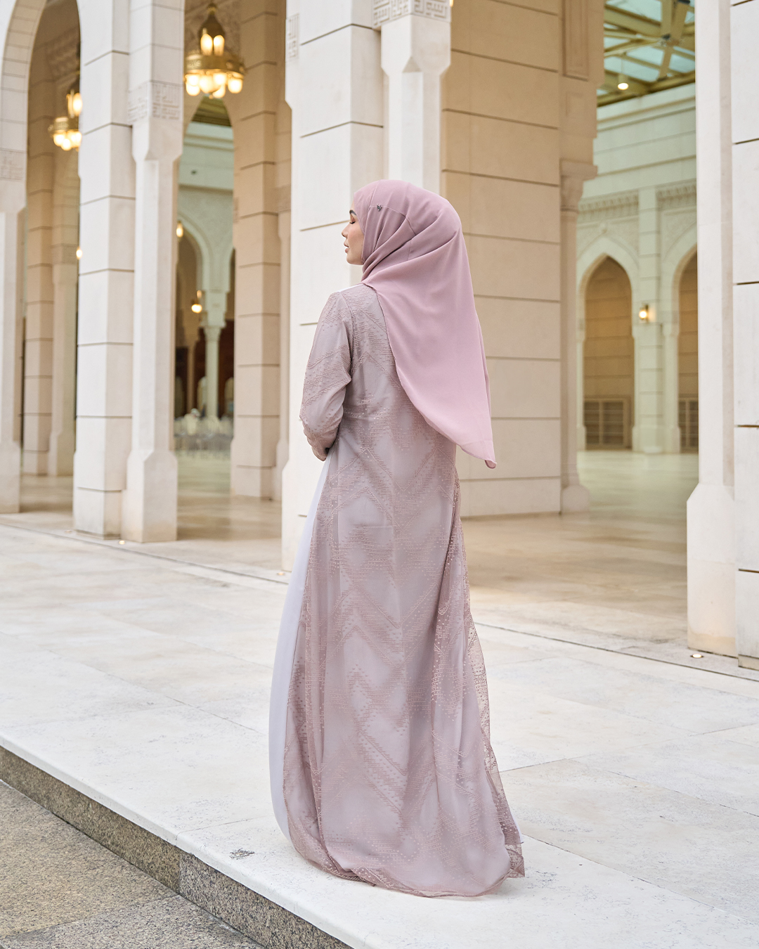 Abaya Lace Cassidy  - Chrysler
