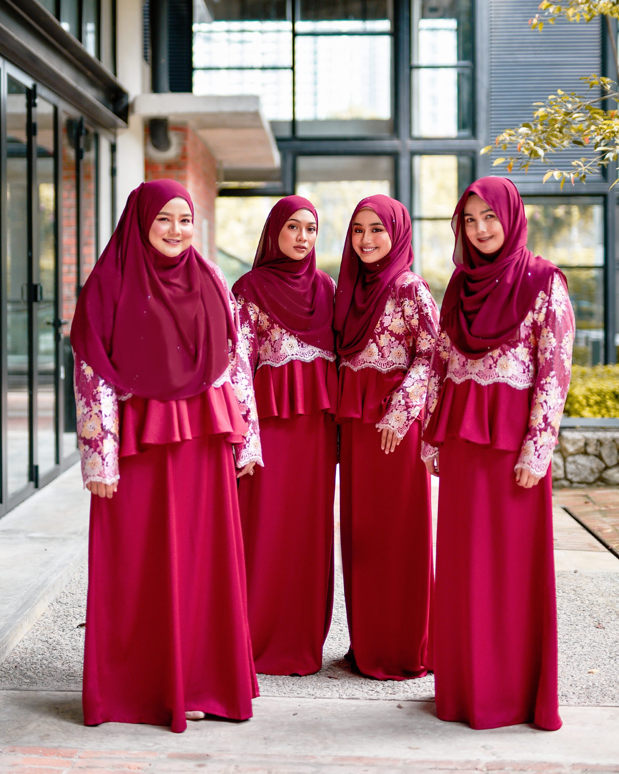 Abaya Lace Louise - Merlin Maroon