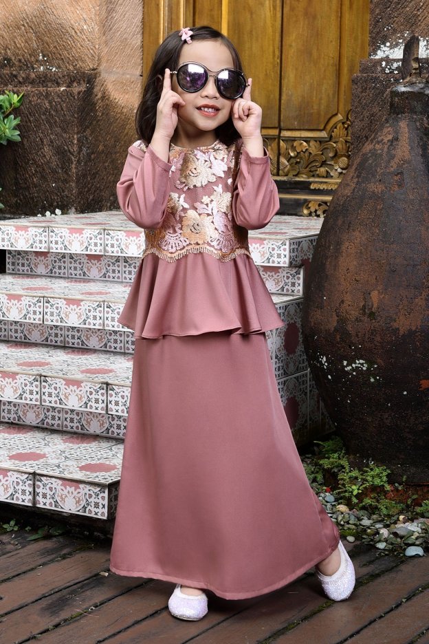 Abaya Lace Louise Kids – Primrose