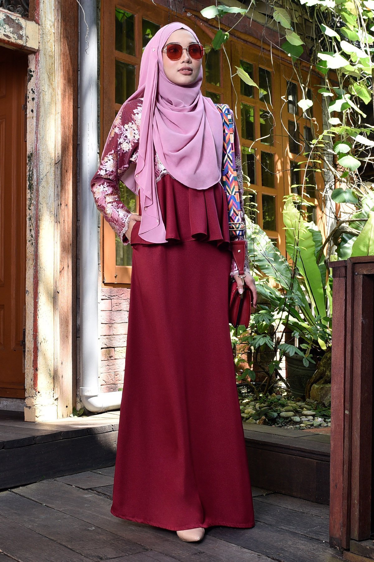 Abaya Lace Louise - Merlin Maroon