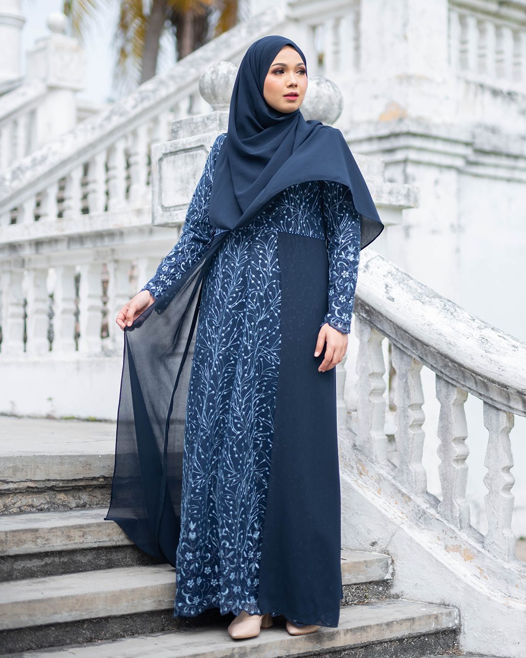Abaya Lace Rakila - Navy Blue