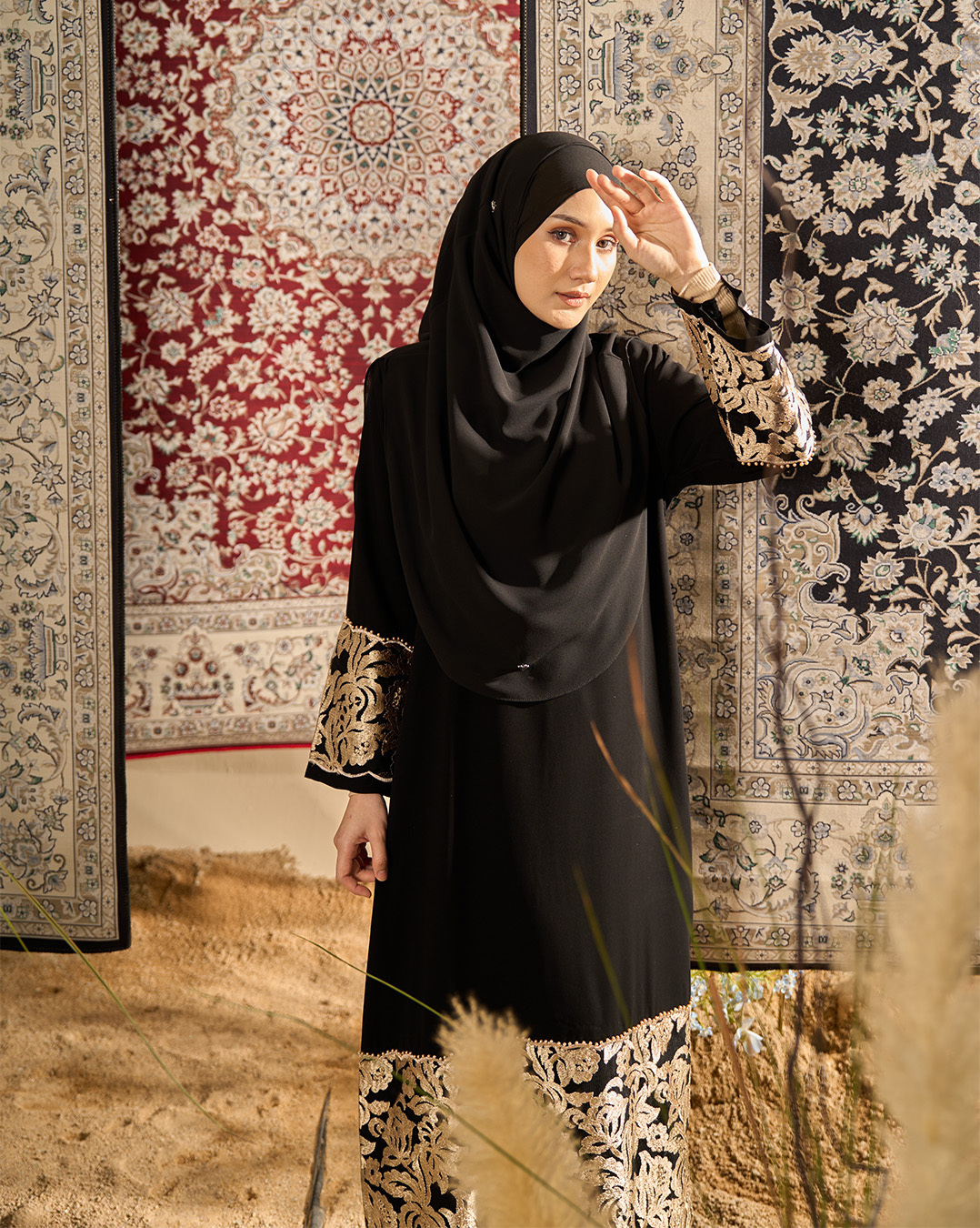 Abaya Lace Rifaya - Gold Black