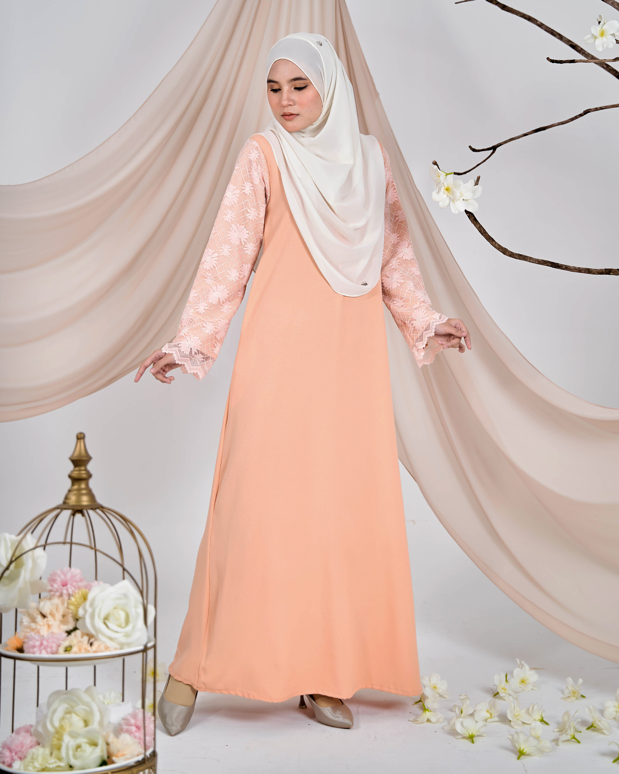 Abaya Lace Suhana