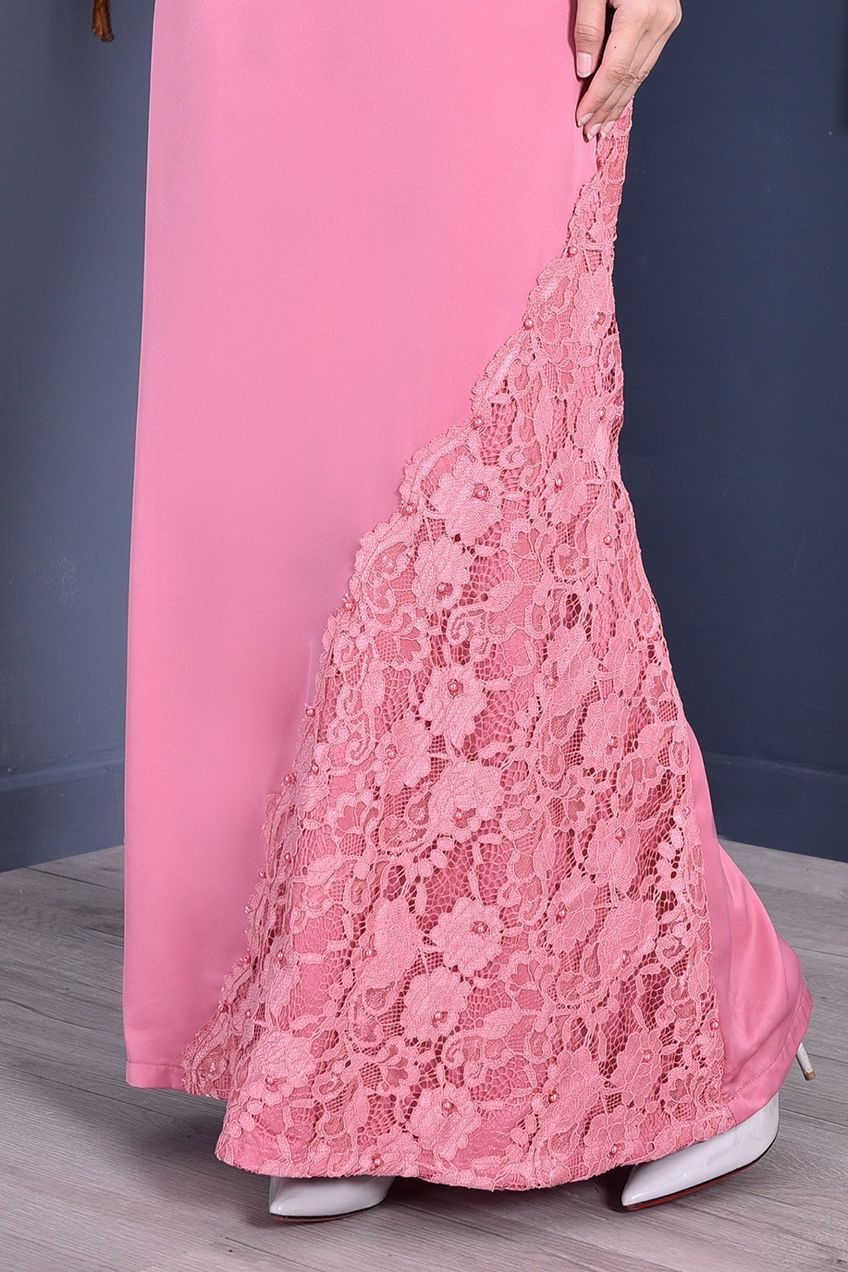 Abaya Lace Mazaya - Petal Pink