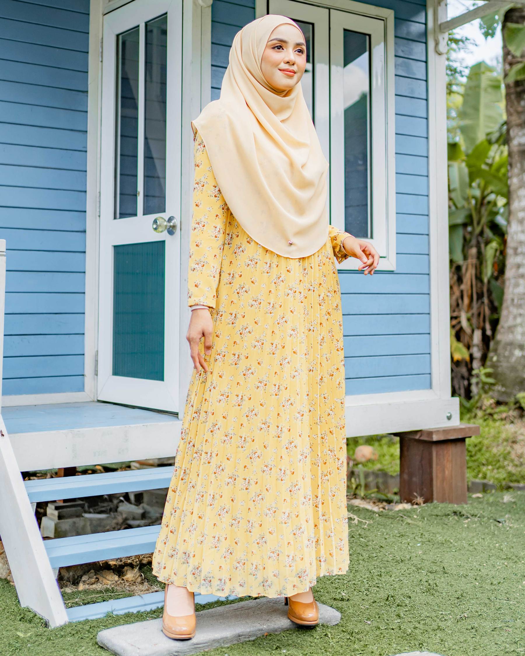 Dress Pleated Nayma - Sunny Gold