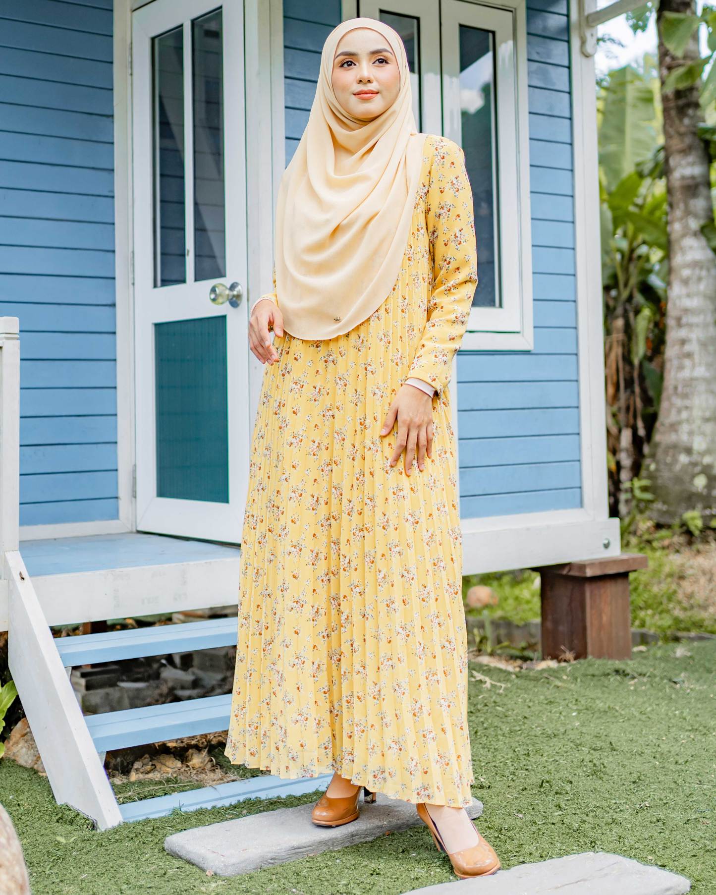 Dress Pleated Nayma - Sunny Gold