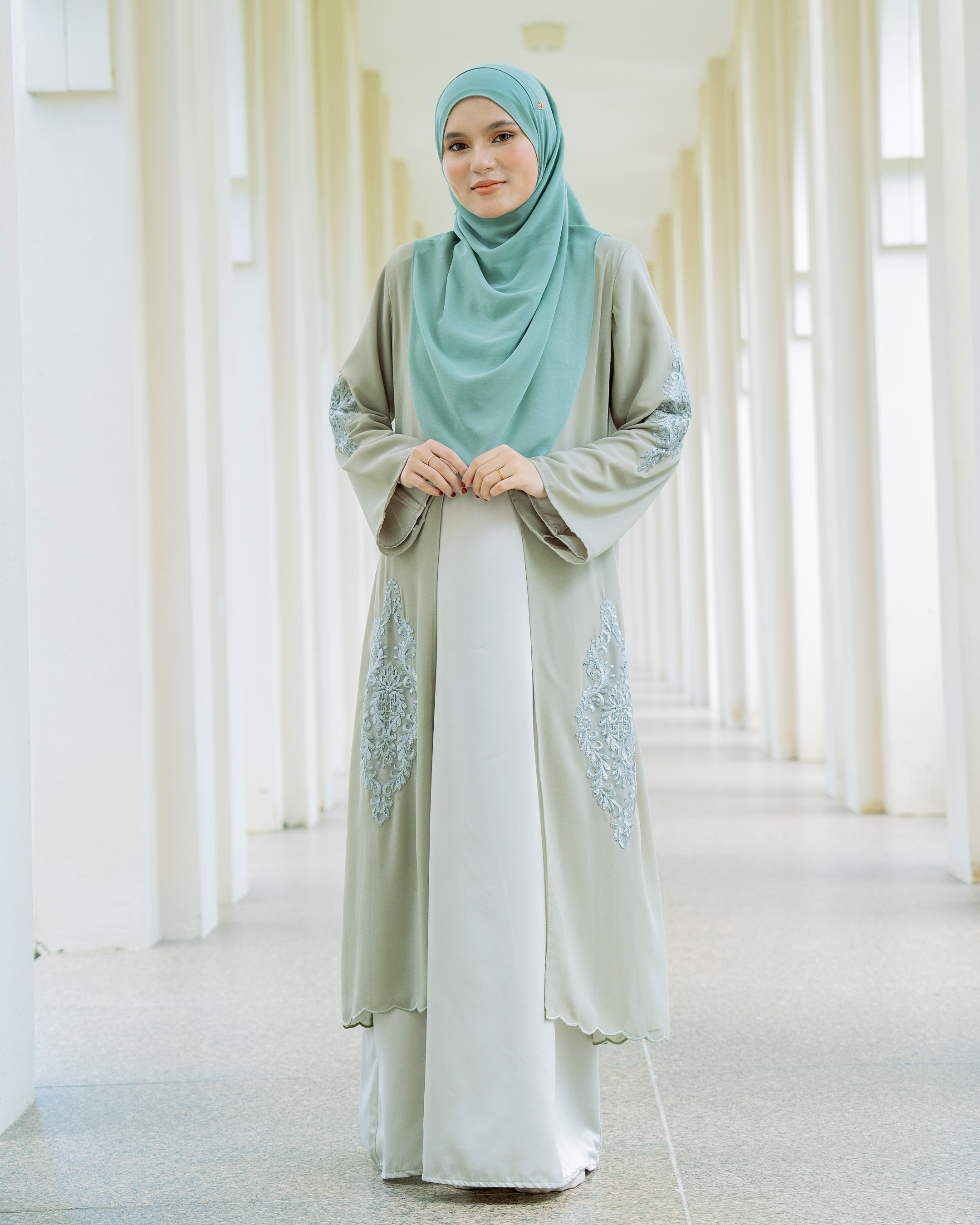 Abaya Cardi Lace Radea