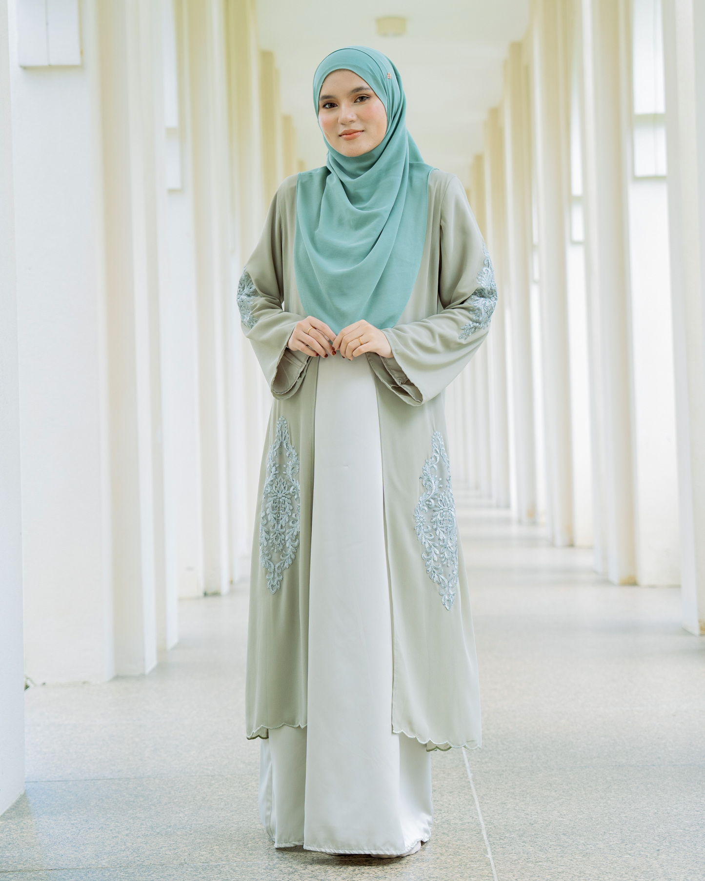 Abaya Cardi Lace Radea