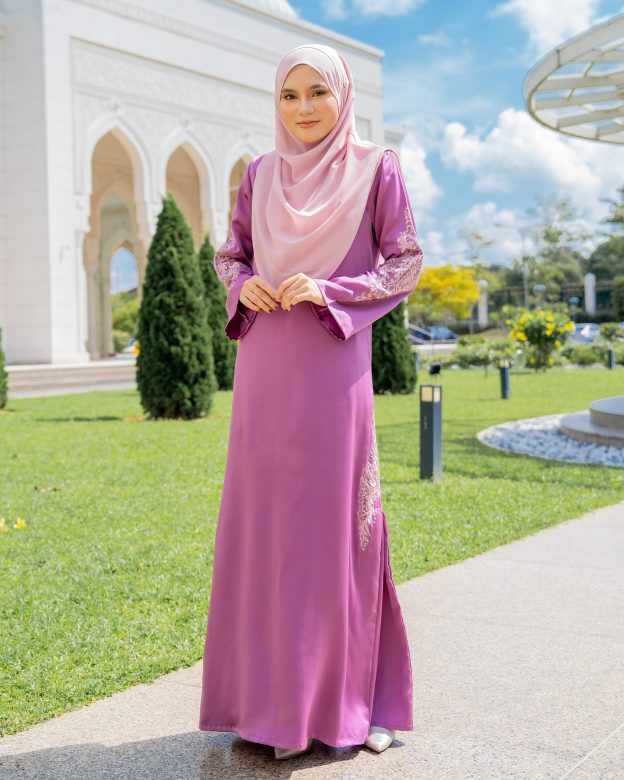 Abaya Lace Pleated Ramia