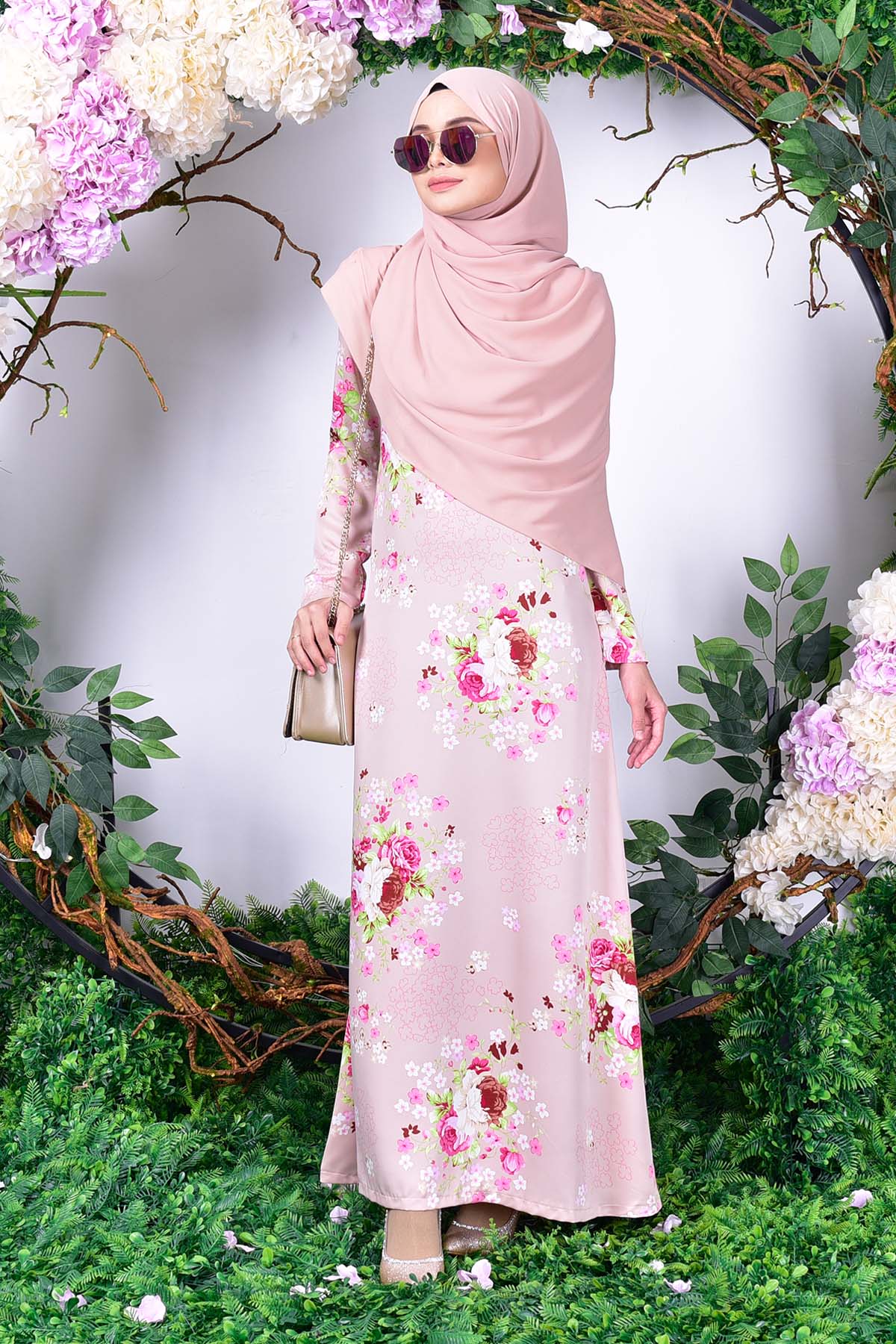 Abaya Ranaa - Rosie Brown