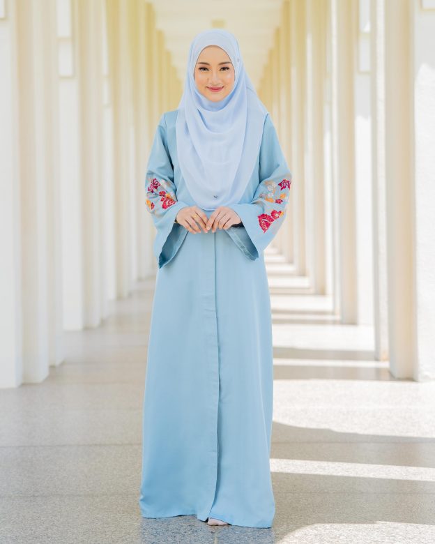 Abaya Sulam Rayqa