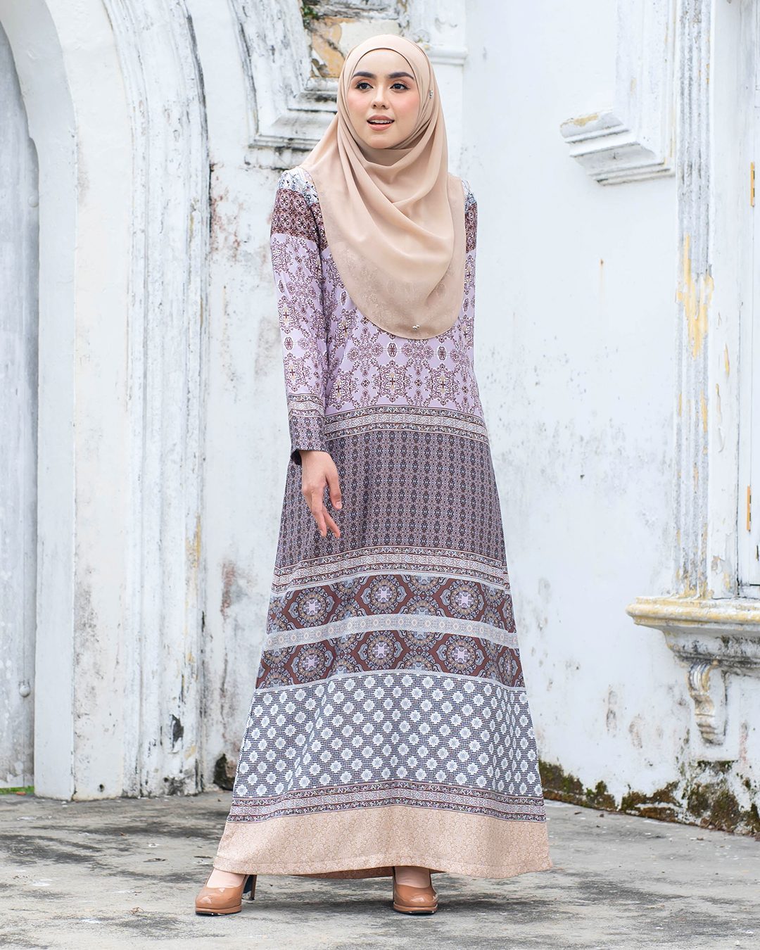 Abaya Reniqa - Wheat Brown