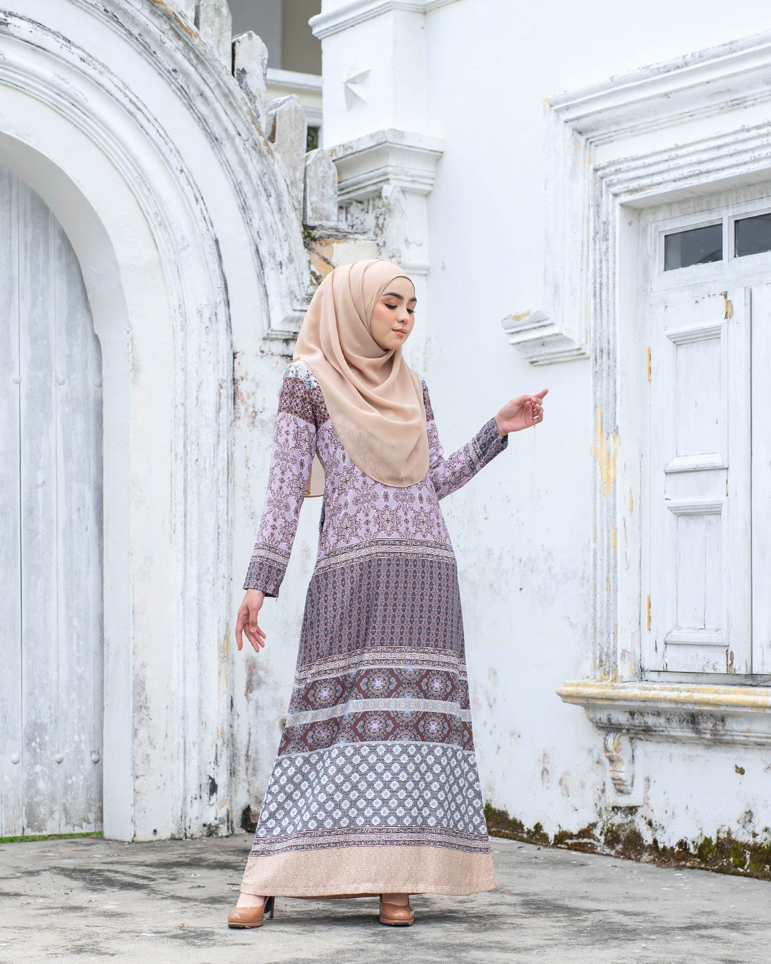 Abaya Reniqa - Wheat Brown