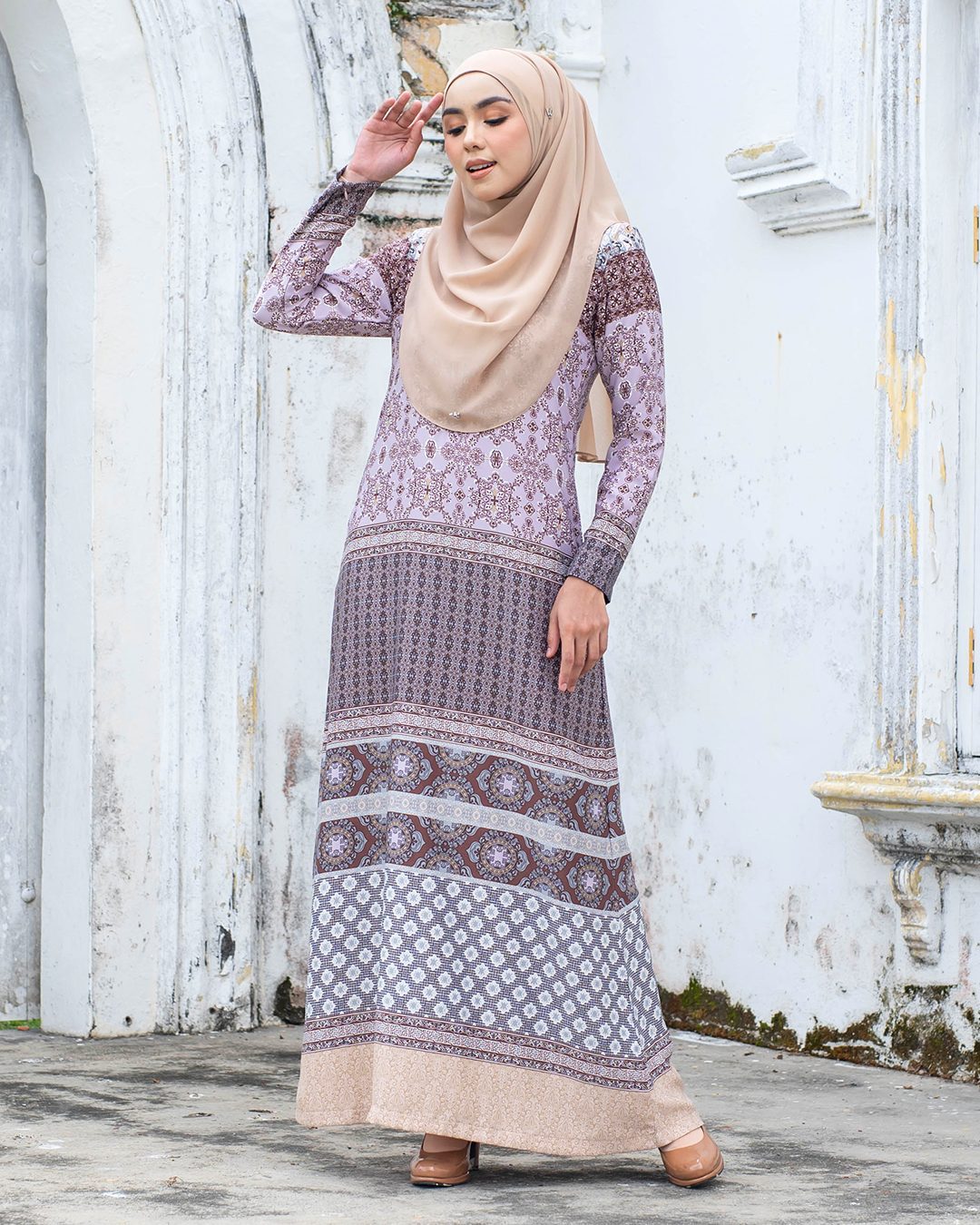 Abaya Reniqa - Wheat Brown