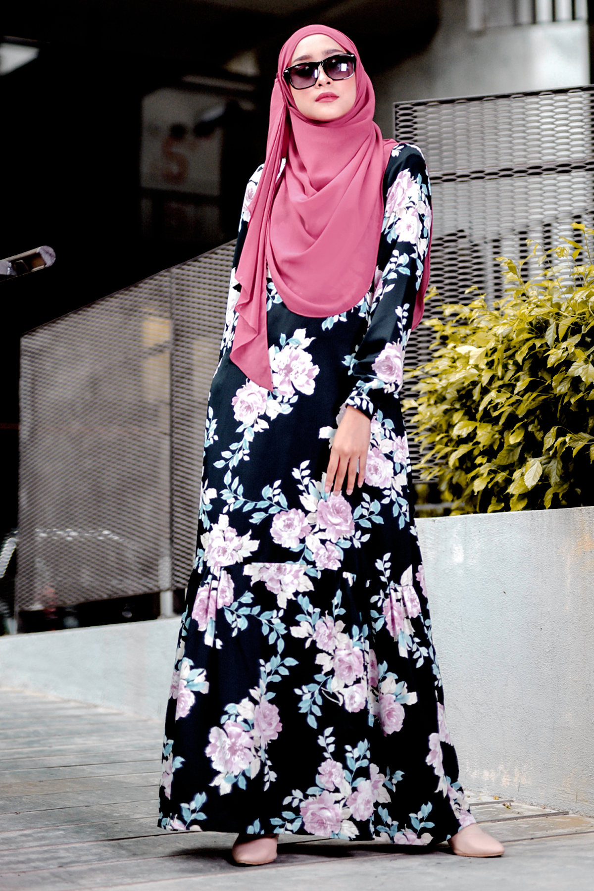 Abaya Ruffle Amy - Lush Black