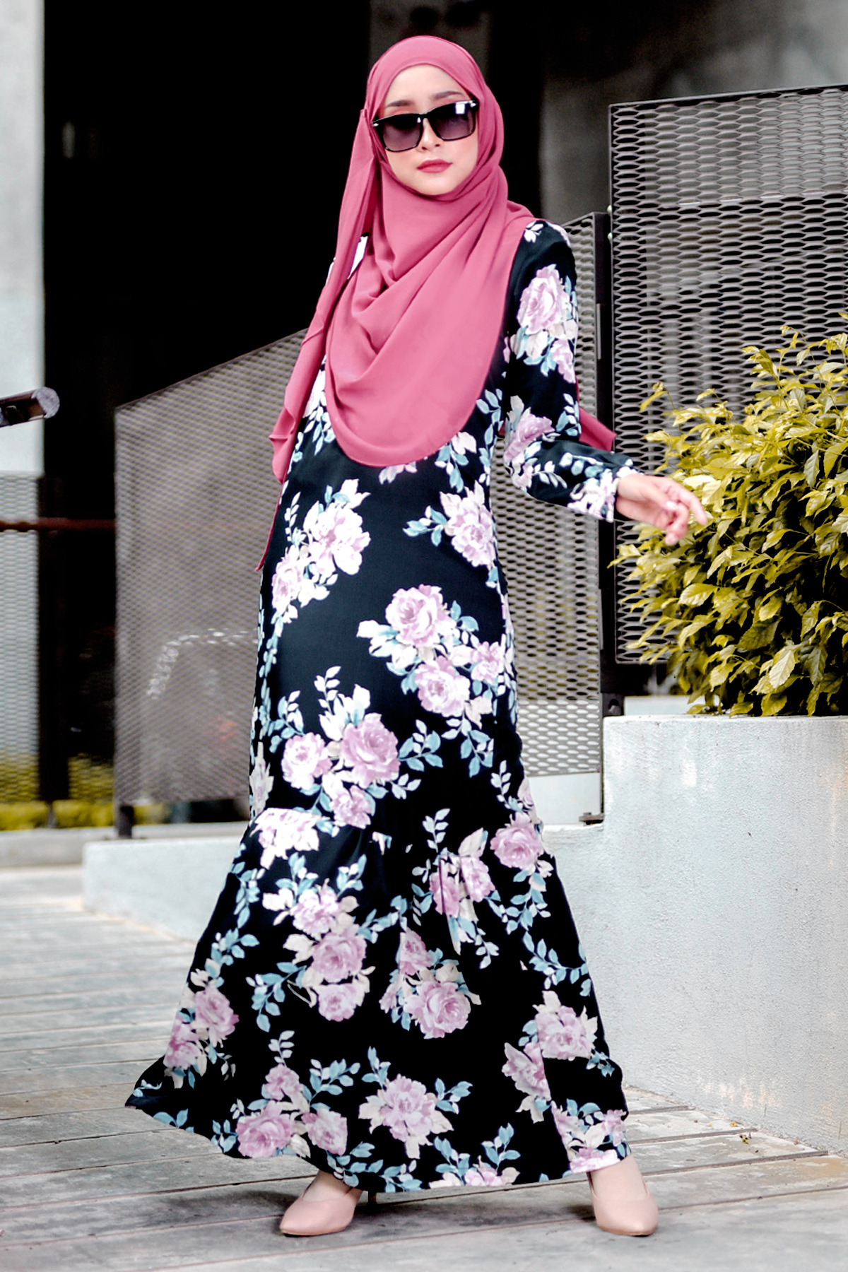Abaya Ruffle Amy - Lush Black