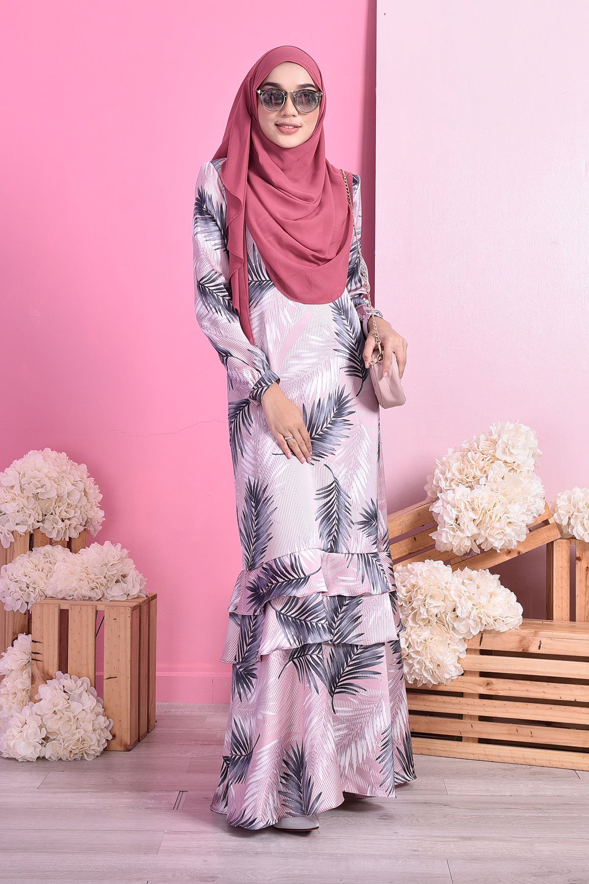 Abaya Ruffle Fern - Pastel Pink