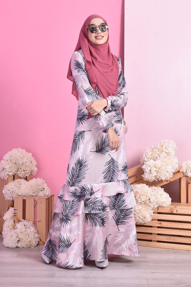 Abaya Ruffle Fern - Pastel Pink