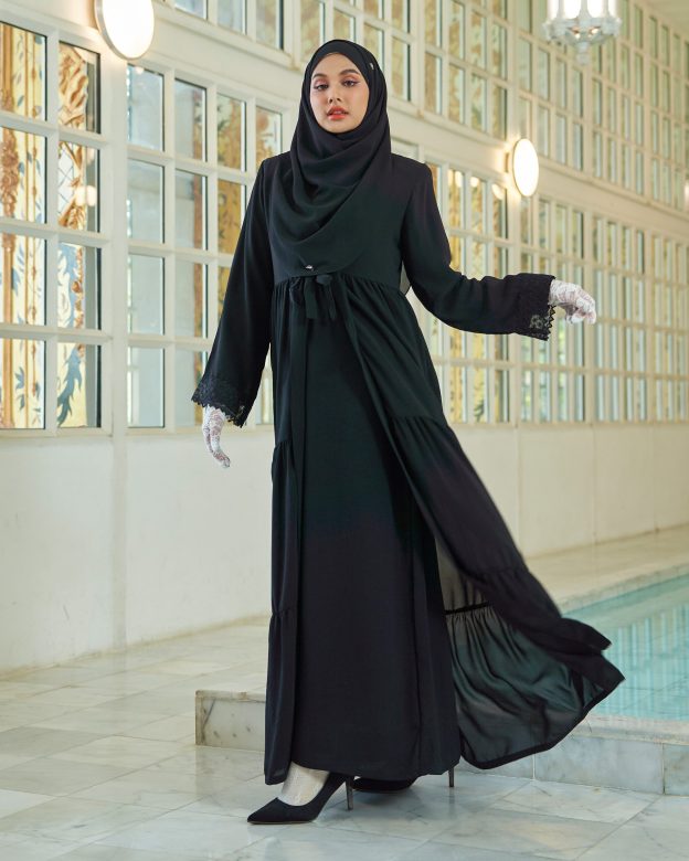 Dress Cardi Ruffle Rumaisa - Matte Black