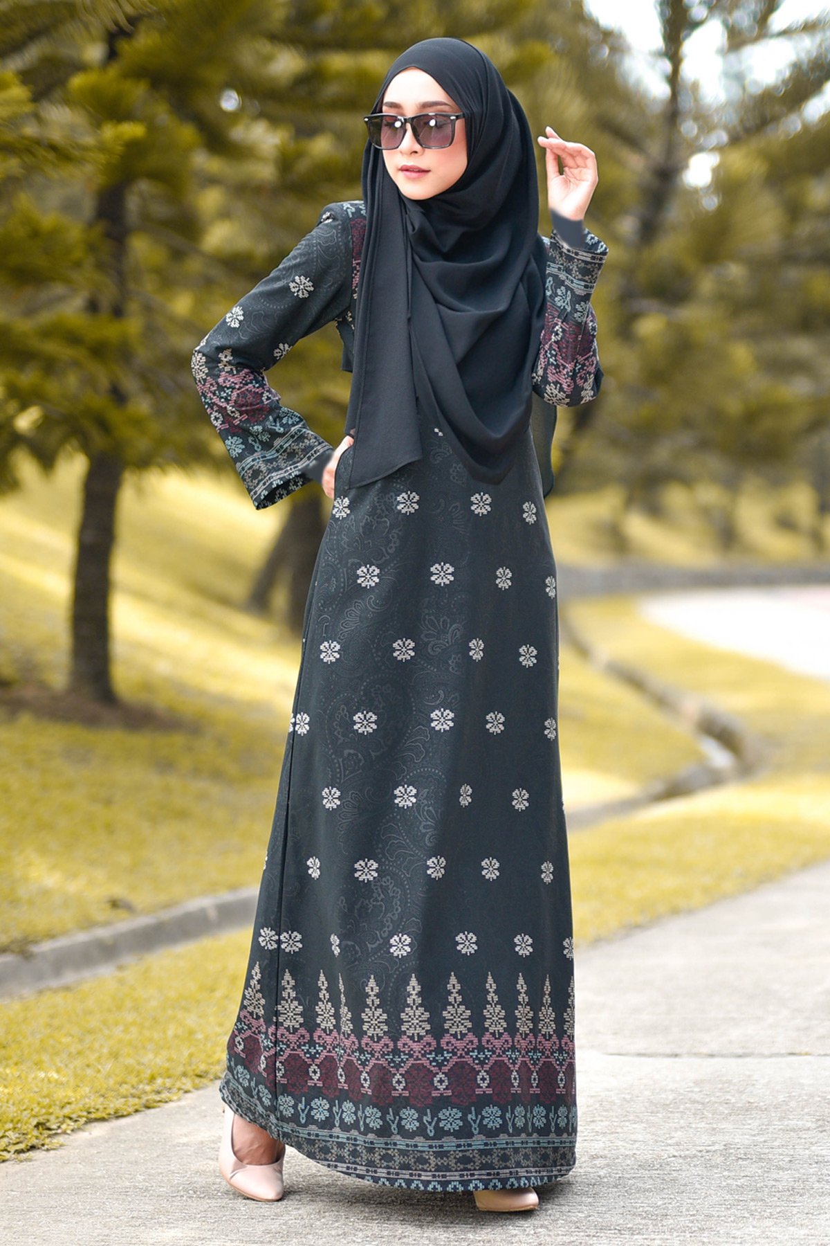 Abaya Songket Amelia - Black