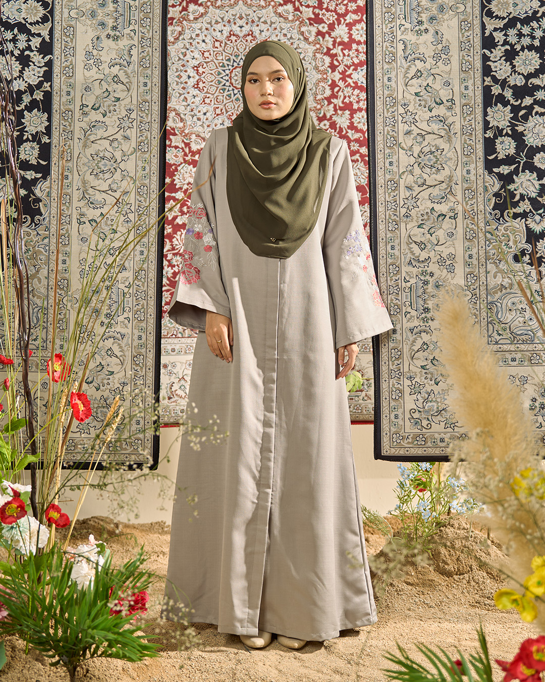 Abaya Sulam Rayqa