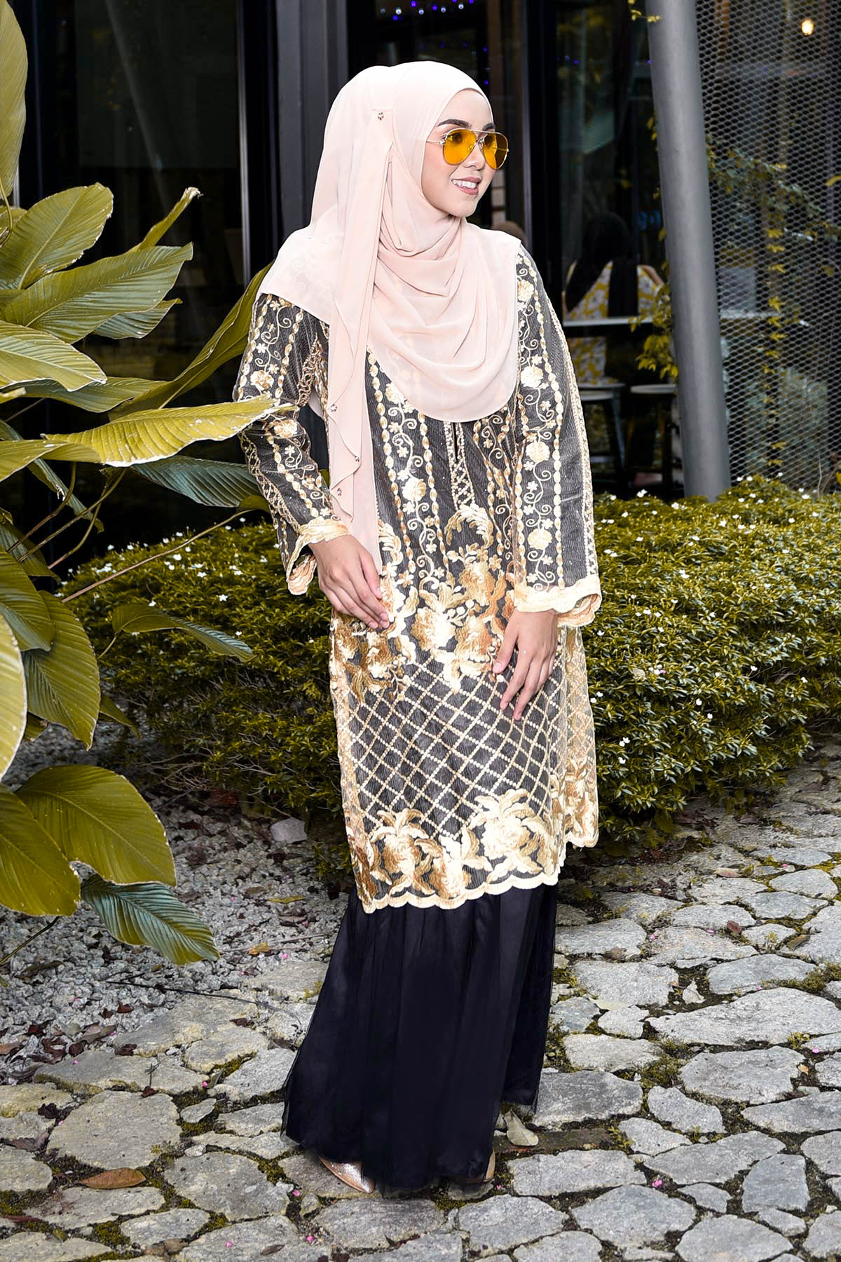 Abaya Lace Tutu Caroline - Black Gold