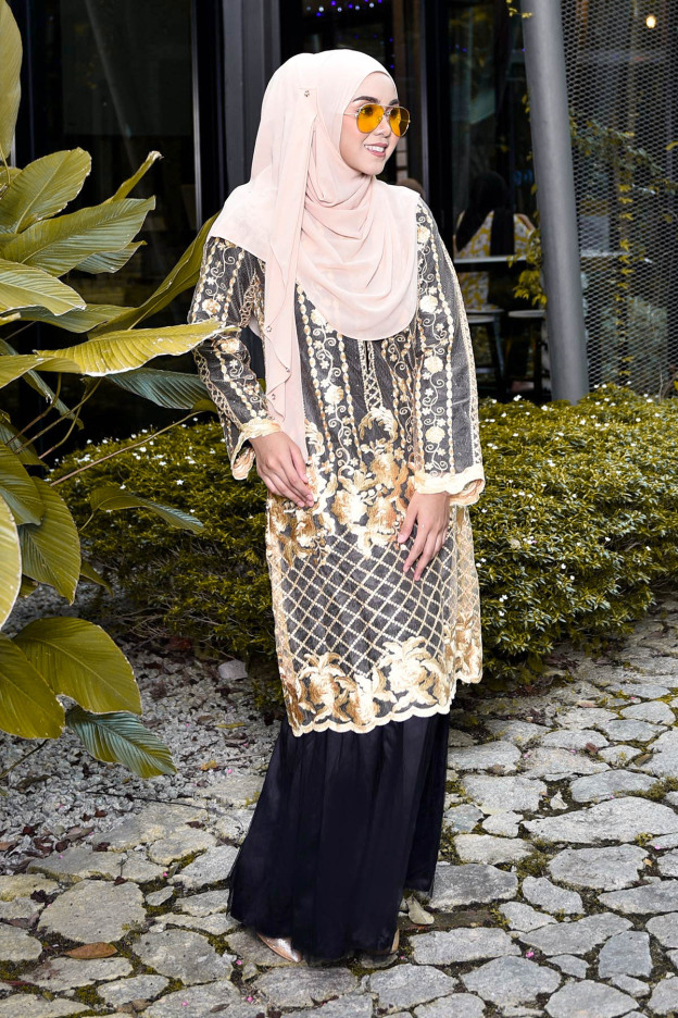 Abaya Lace Tutu Caroline - Black Gold
