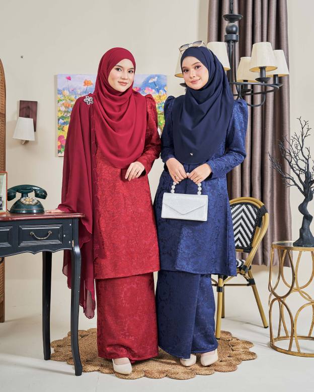 Baju Kurung Riau Lace Adiona - Mekar Maroon