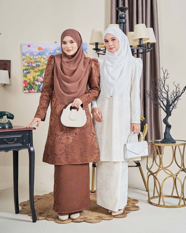 Baju Kurung Riau Lace Adiona - Mekar Russet Brown