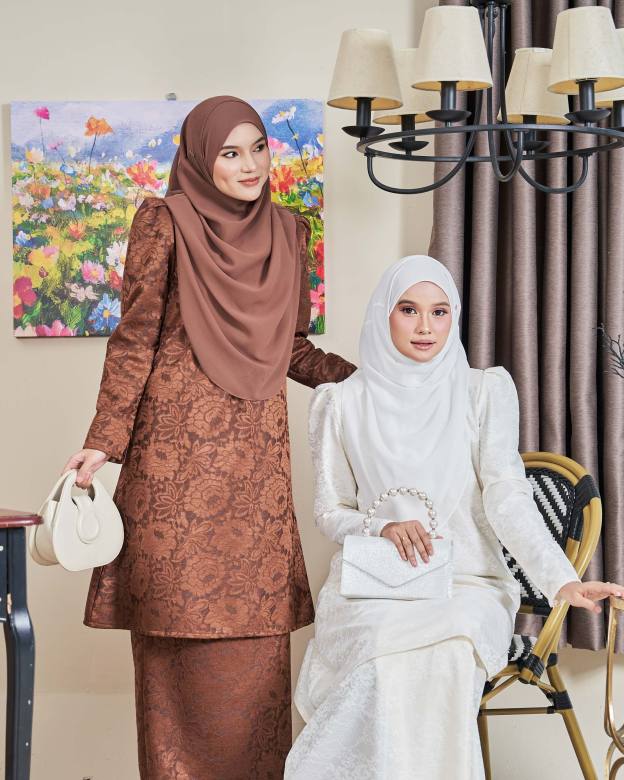 Baju Kurung Riau Lace Adiona - Mekar Russet Brown