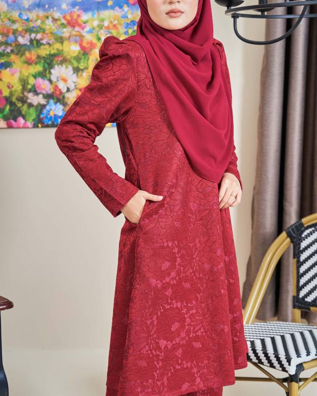 Baju Kurung Riau Lace Adiona - Mekar Maroon