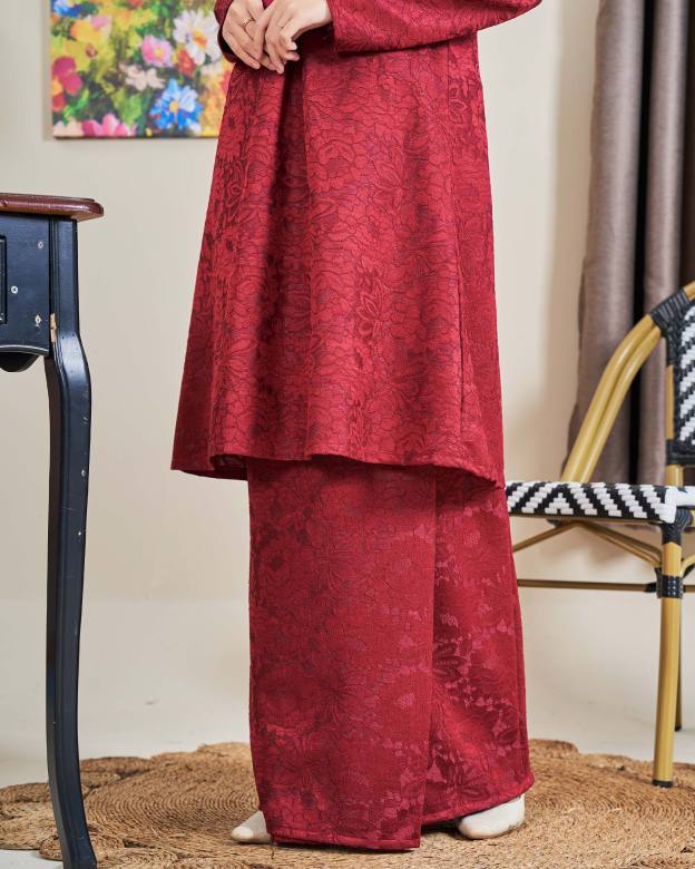 Baju Kurung Riau Lace Adiona - Mekar Maroon