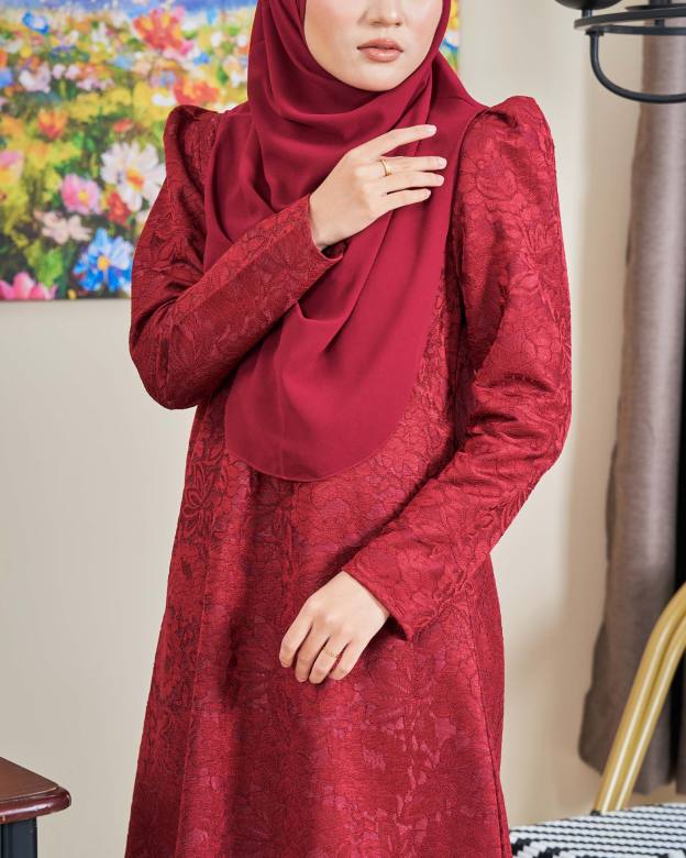Baju Kurung Riau Lace Adiona - Mekar Maroon