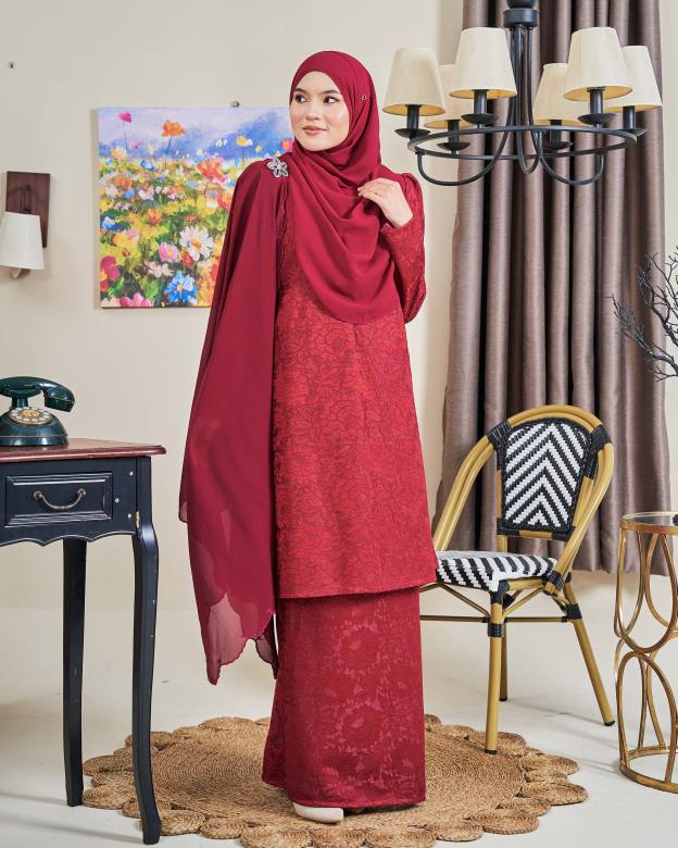 Baju Kurung Riau Lace Adiona - Mekar Maroon