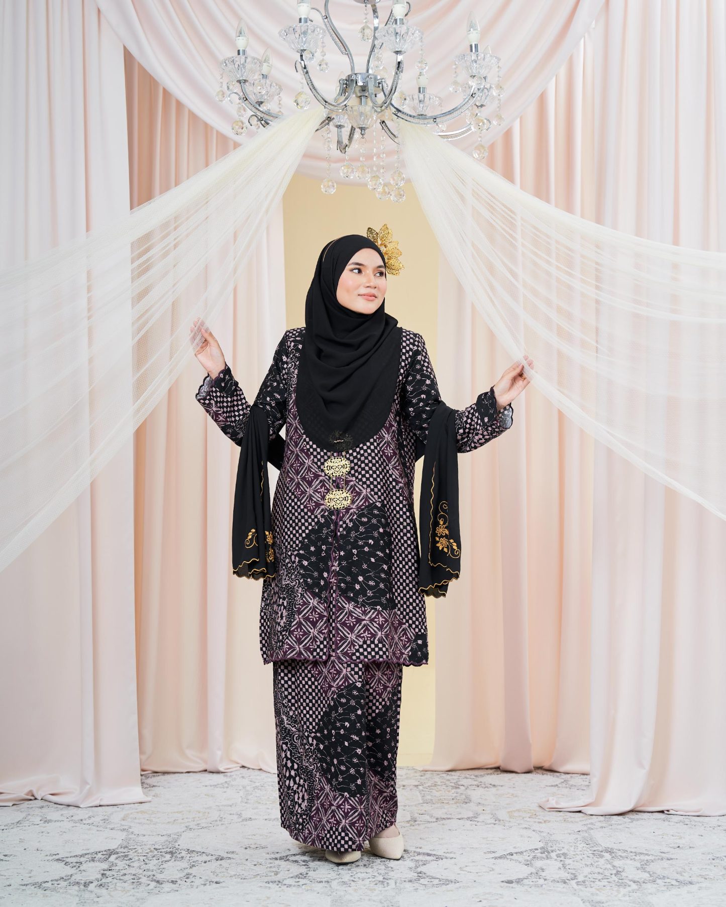 Baju Kurung Sulam Batik Adria - Brunette Black