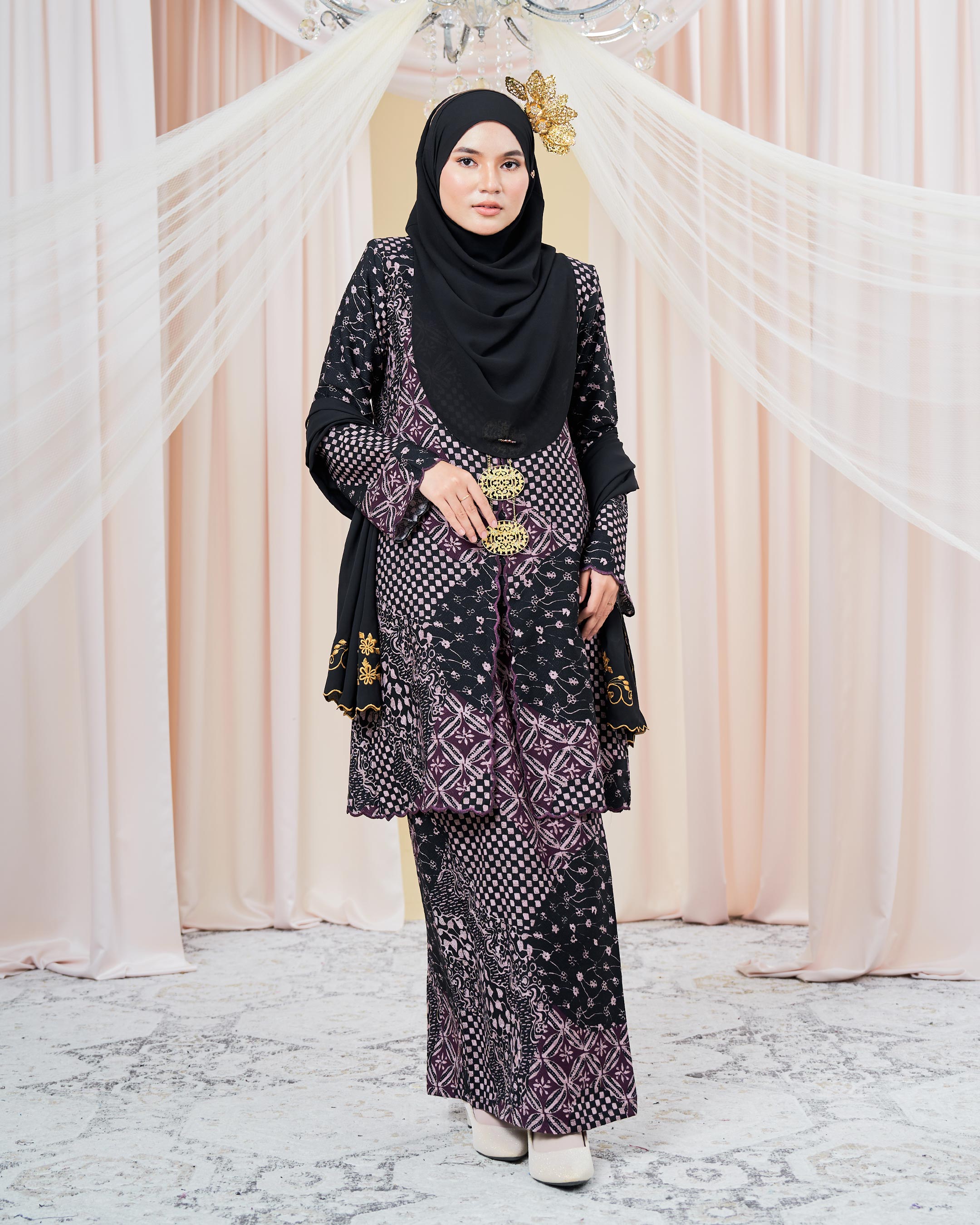 Baju Kurung Sulam Batik Adria - Brunette Black