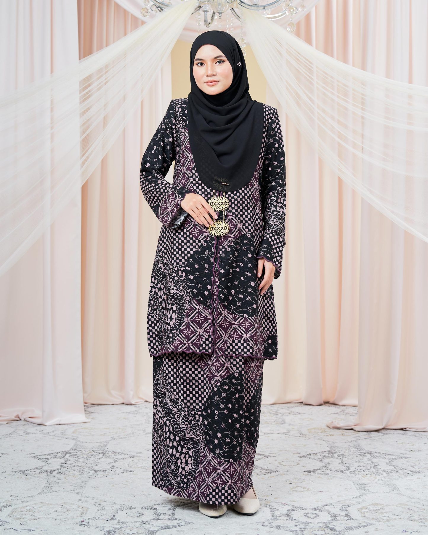 Baju Kurung Sulam Batik Adria - Brunette Black