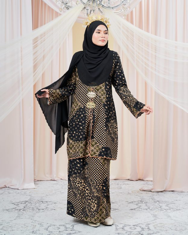 Baju Kurung Sulam Batik Adria - Gold Black
