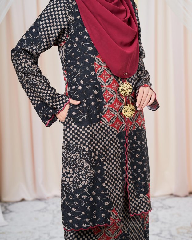 Baju Kurung Sulam Batik Adria - Scarlet Black