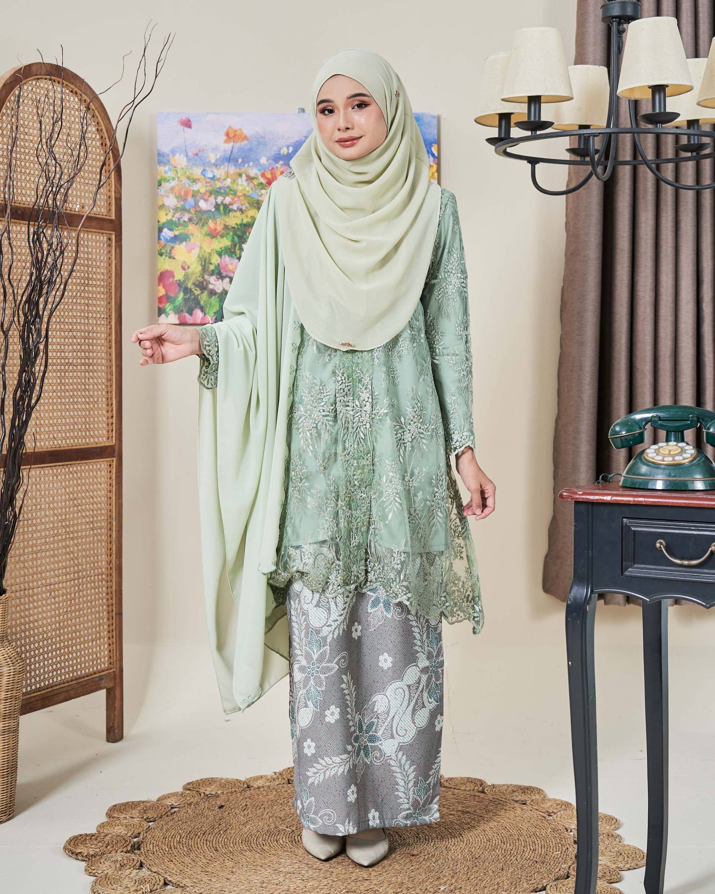 Baju Kebarung Batik Lace Akasia - Sage Green